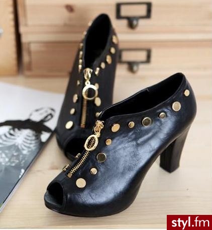 . - Pozostałe Buty Moda