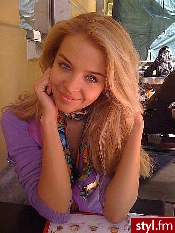 Średnie Fryzury