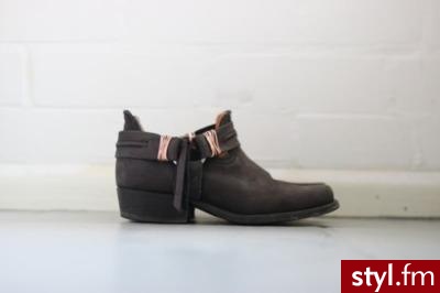 Pozostałe Buty Moda