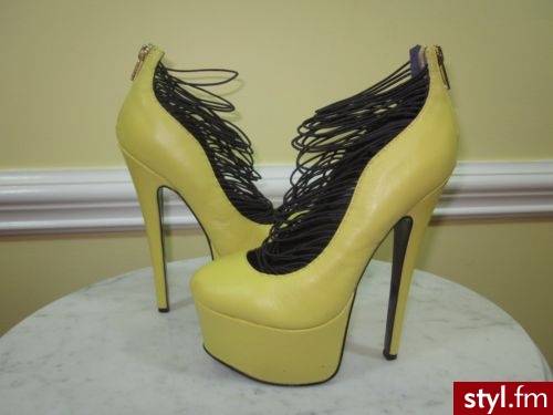 Szpilki Buty Moda