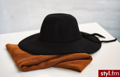 Nakrycia głowy Dodatki Moda