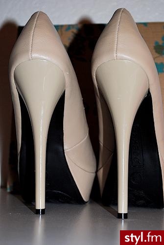 Szpilki Buty Moda
