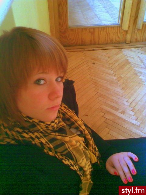 Średnie Fryzury