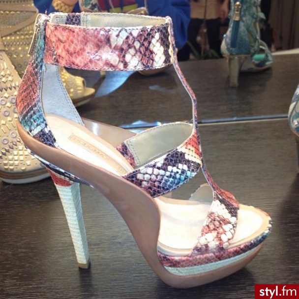 Sandały Buty Moda
