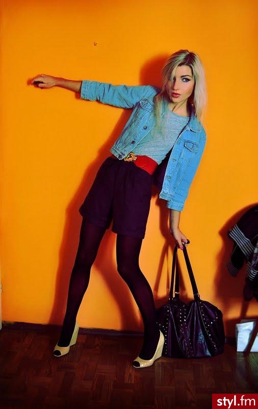Jeżeli zdjęcie znajduje się już w galerii poproszę o link - Moda uliczna Inne Moda