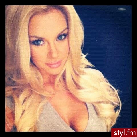 Blond Rozpuszczone Kręcone Na co dzień Długie Fryzury