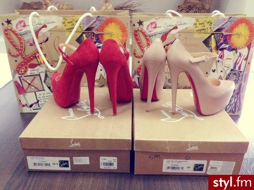 Szpilki Buty Moda
