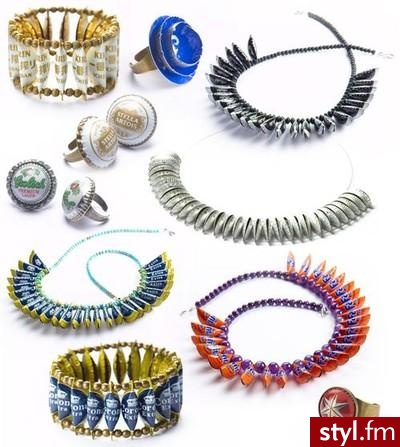 bardzo ciekawa biżuteria wykonana z kapsli i puszek - Pozostałe Dodatki Moda