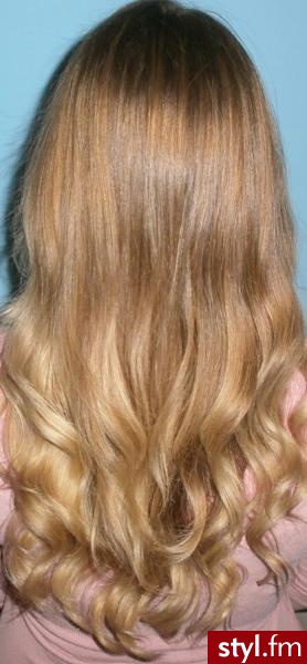 Blond Rozpuszczone Kręcone Na co dzień Długie Fryzury