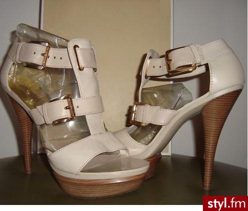 Pozostałe Buty Moda