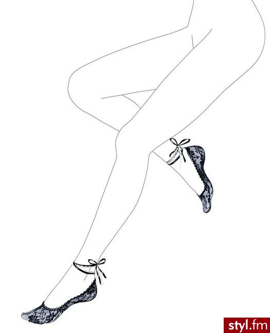 Koronkowe stopki przypominające baletki
Kolekcja Calzedonia wiosna/lato 2009 - Pozostałe Ciuchy Moda