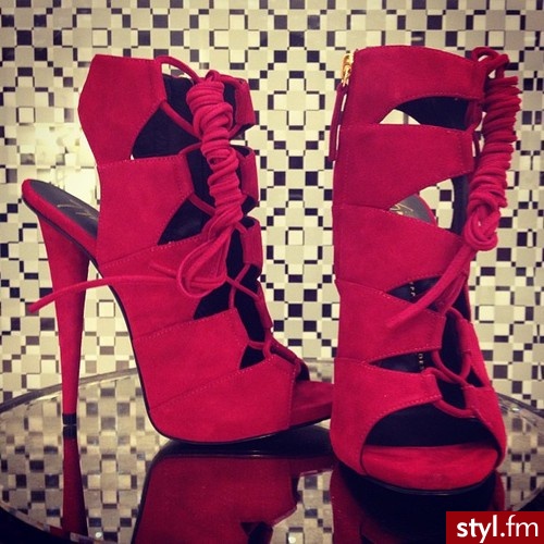 Szpilki Buty Moda