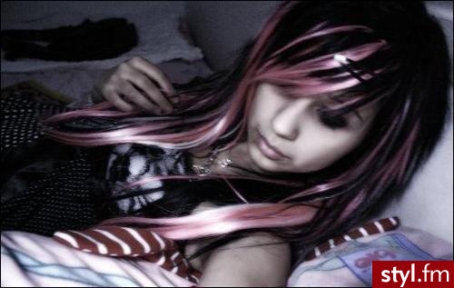 EMO Alternatywne Średnie Fryzury