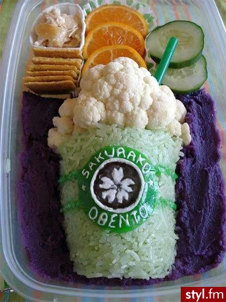 Food art - jedzenie pieknie podane ;]. Kiedy schabowy czy pospolite kanapki się człowieku znudzą, można spróbować podać je w nieco innej formie, z nutą artystyczną . Które z dań najchętniej byście zjadły/zjedli - Misz-masz