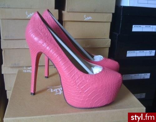 Szpilki Buty Moda