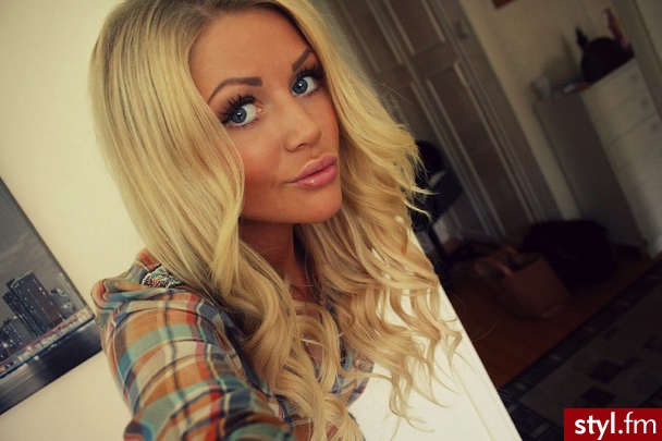 Blond Rozpuszczone Kręcone Na co dzień Długie Fryzury