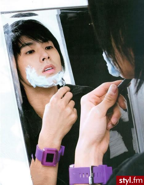 Yunho - Średnie Męskie Fryzury