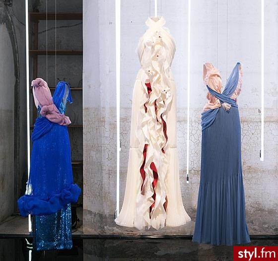 Sukienki Moda