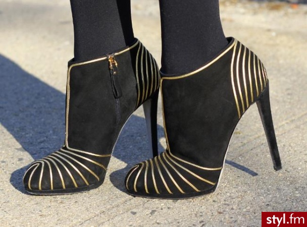 Pozostałe Buty Moda