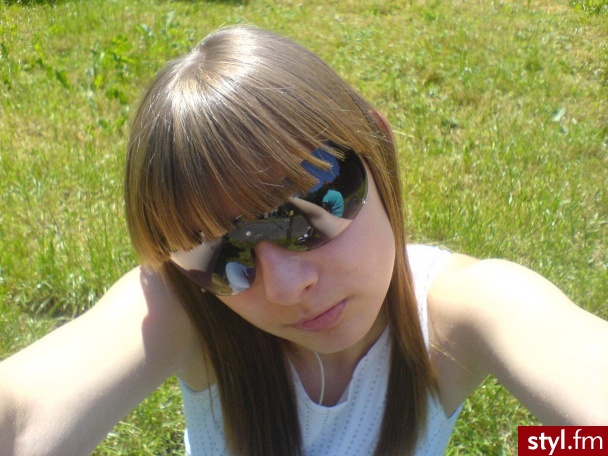 Średnie Fryzury