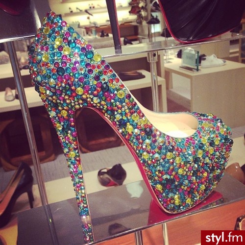 Szpilki Buty Moda
