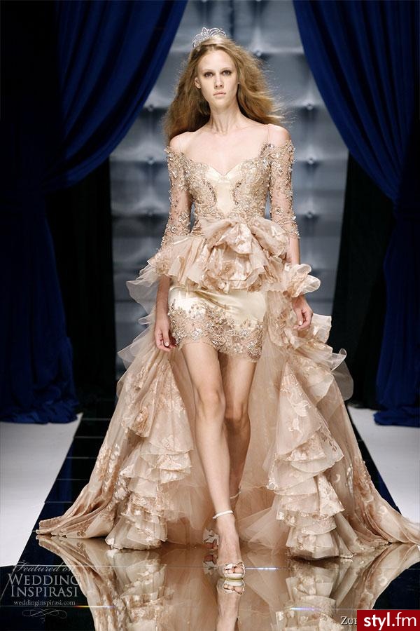 Sukienki Moda
