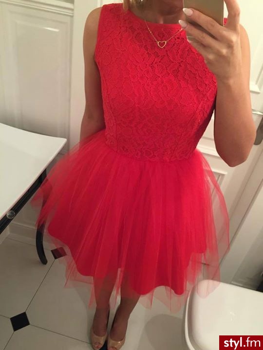 Wieczorowe Sukienki Moda