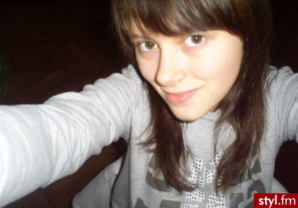 Średnie Fryzury
