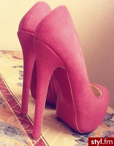 Szpilki Buty Moda
