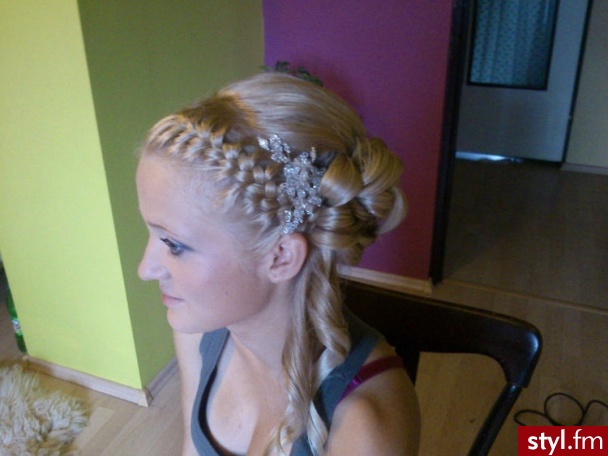 Blond Upięcie Kręcone Wieczorowe Długie Fryzury