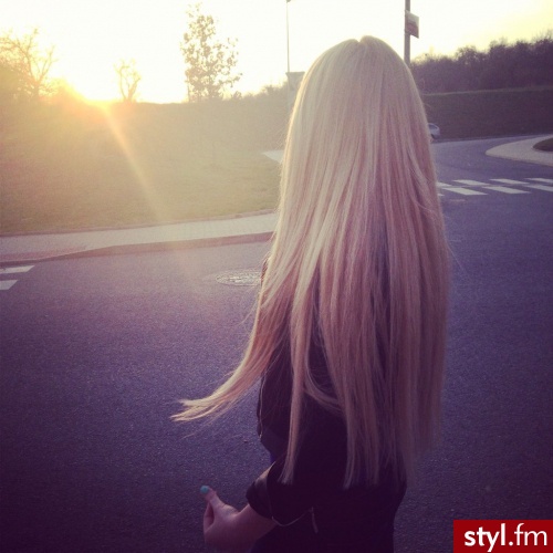 Blond Rozpuszczone Proste Na co dzień Długie Fryzury