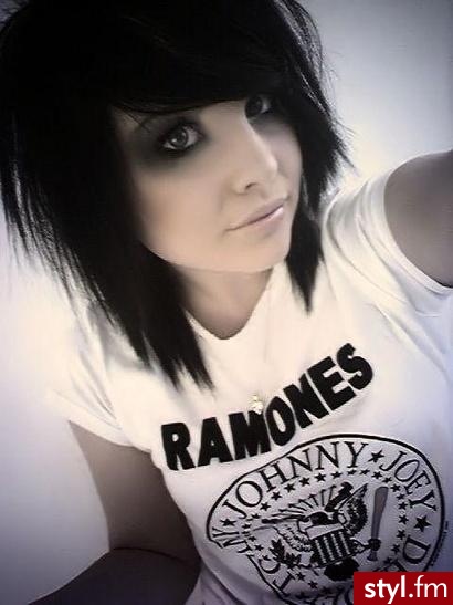EMO Alternatywne Średnie Fryzury