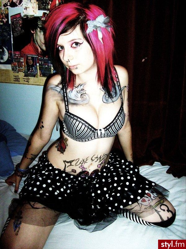 EMO Alternatywne Średnie Fryzury