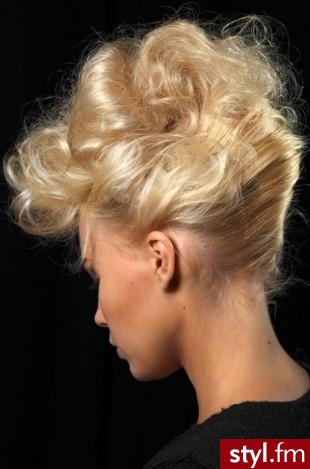 Blond Upięcie Proste Wieczorowe Długie Fryzury
