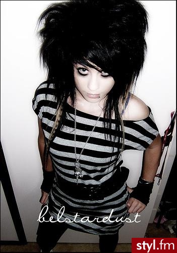EMO Alternatywne Średnie Fryzury
