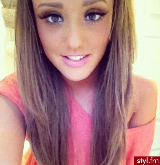 Charlotte Letitia Crosby
 - Dzienne Makijaże