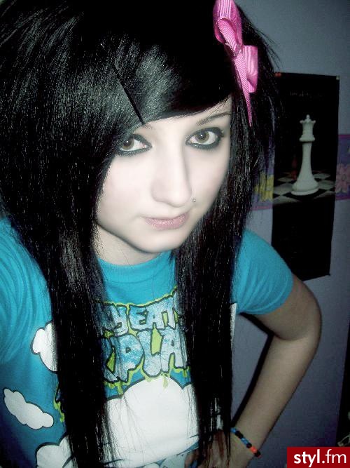 EMO Alternatywne Średnie Fryzury