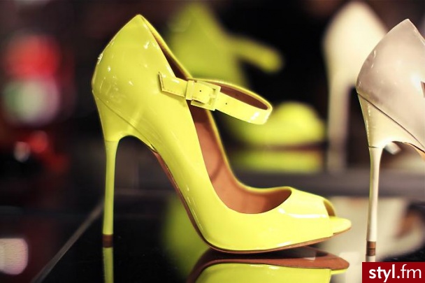 Szpilki Buty Moda