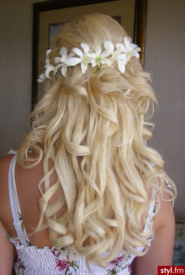 Blond Rozpuszczone Kręcone Ślubne Długie Fryzury