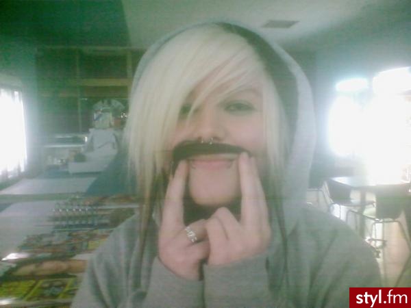 Ja - EMO Alternatywne Średnie Fryzury