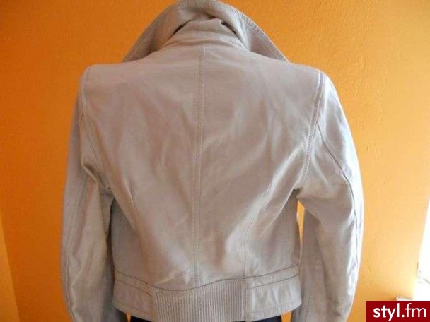 a co sądzicie o tej kurteczce?? - Pozostałe Ciuchy Moda