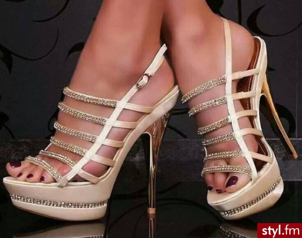 Szpilki Buty Moda