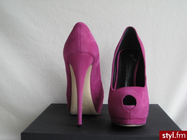 Szpilki Buty Moda