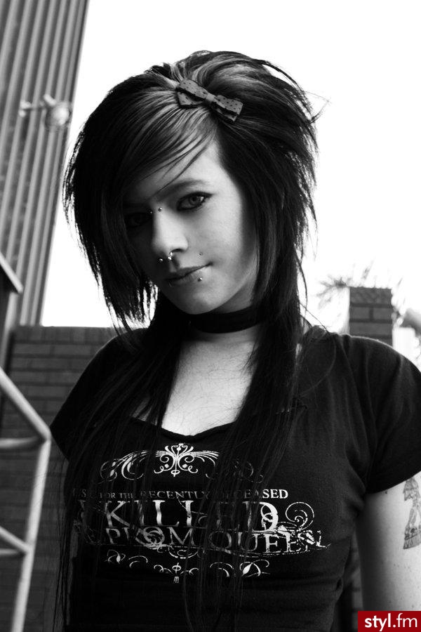 EMO Alternatywne Średnie Fryzury