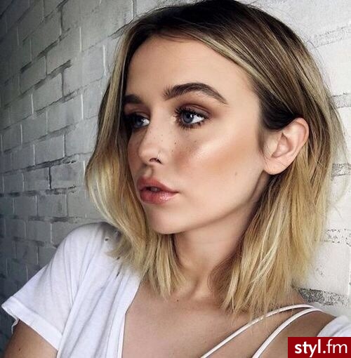 Średnie Fryzury