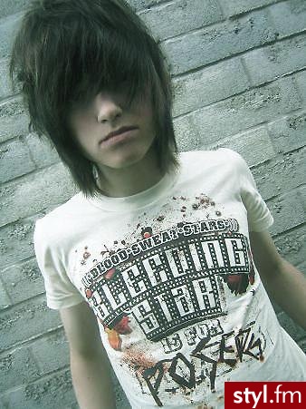 EMO Alternatywne Średnie Fryzury