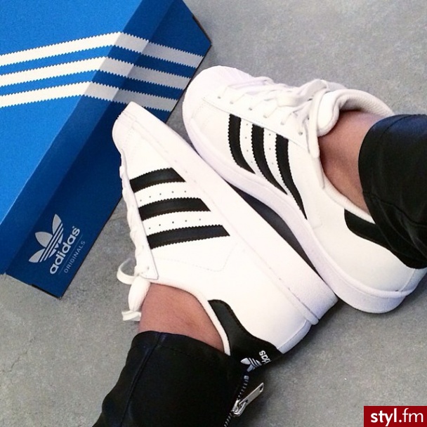 Sportowe Buty Moda