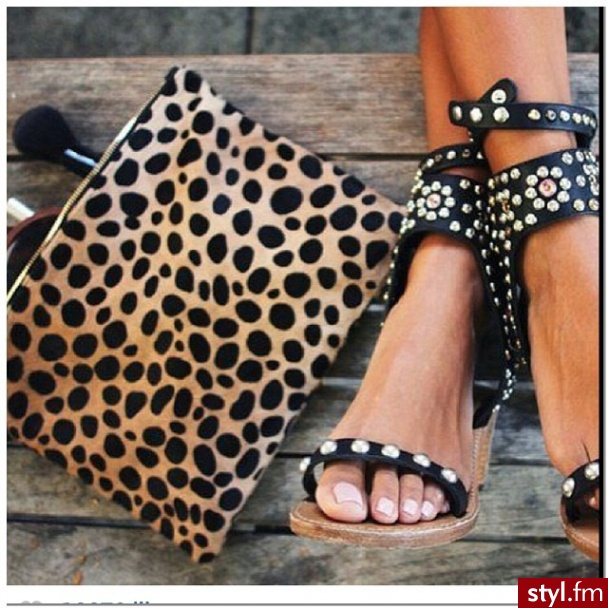 Klapki Buty Moda