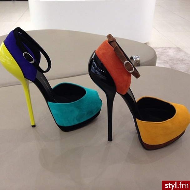 Szpilki Buty Moda