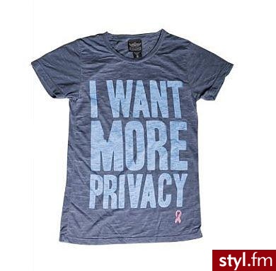 T–shirt Privacy Wear Evy Longorii. T–shirt Privacy Wear Evy Longorii
Cena: $48, czyli około 100 zł
Kupisz w internetowym sklepie Privacy Wear. - Pozostałe Ciuchy Moda
